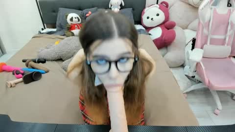 Dolly online show from 04-07-26, 01:33