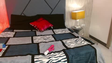 jenifer_cruz online show from 04-03-26, 03:59