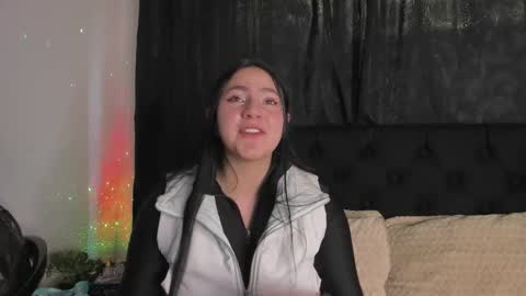 Snapshot of jeniferpowell_nm chatting on 10-18-25, 07:03 jeniferpowell_nm online show from 10-18-25, 07:03