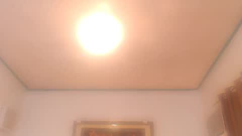 Snapshot of jenifers_body chatting on 12-21-25, 11:56 Queen Jenifer online show from 12-21-25, 11:56