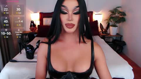 Queen Jenifer online show from 05-09-26, 12:16
