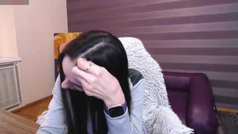 Kira online show from 04-20-26, 07:11