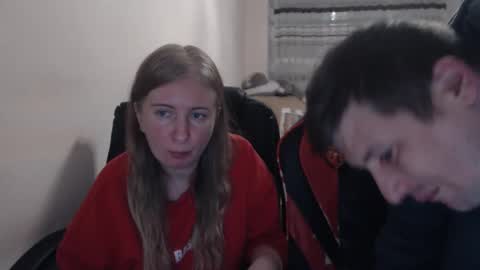 JenisAndPeter online show from 11-19-25, 06:41