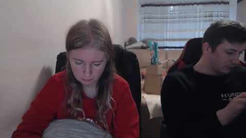 JenisAndPeter online show from 12-01-25, 06:40