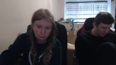 JenisAndPeter online show from 12-02-25, 07:03