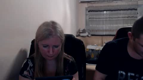 JenisAndPeter online show from 05-30-26, 07:11
