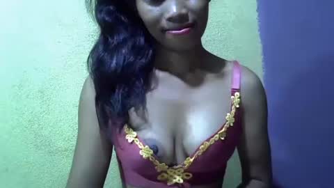 Jennie online show from 11-04-25, 04:00