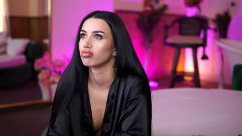 jenna_day online show from 02-05-25, 10:41