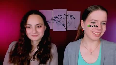 Snapshot of jenna_elayne chatting on 12-18-25, 09:37 jenna_elayne online show from 12-18-25, 09:37