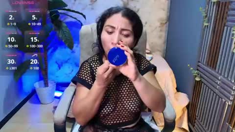 Snapshot of jenna_milf_ chatting on 06-23-26, 07:34 Valentina online show from 06-23-26, 07:34