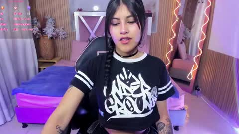 jenna_tay1 online show from 05-25-26, 07:20