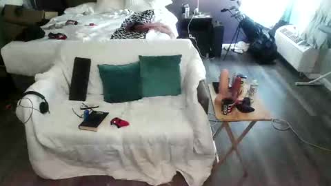 Snapshot of jennacd4life chatting on 11-01-25, 08:55 Jenna Cross online show from 11-01-25, 08:55