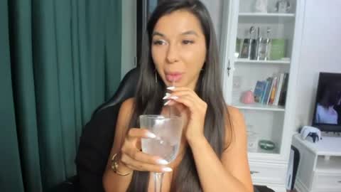 Jennasweetass online show from 07-01-26, 05:56