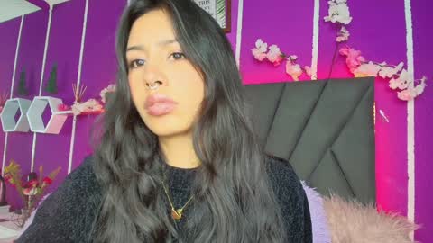 Jenner online show from 12-05-24, 10:23