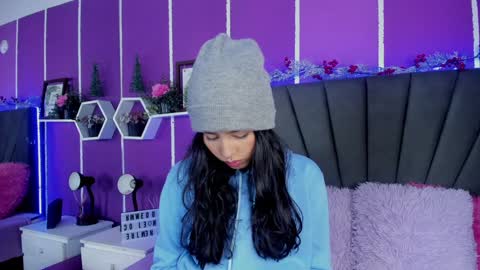 Jenner online show from 12-30-24, 04:53