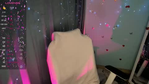 Jennie online show from 11-18-25, 10:14