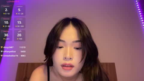 Snapshot of jennie_yung chatting on 12-24-24, 04:44 jennie_yung online show from 12-24-24, 04:44