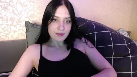 Snapshot of jennifeeeer chatting on 01-19-25, 01:10 Helen online show from 01-19-25, 01:10