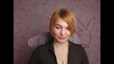 Jennifer online show from 04-01-26, 01:41