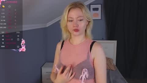 Snapshot of jennifer_mathis chatting on 09-28-25, 03:06 jennifer_mathis online show from 09-28-25, 03:06