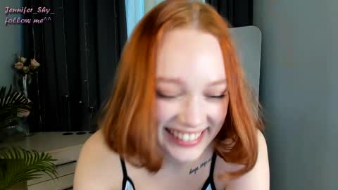 Jennifer online show from 02-22-25, 01:24