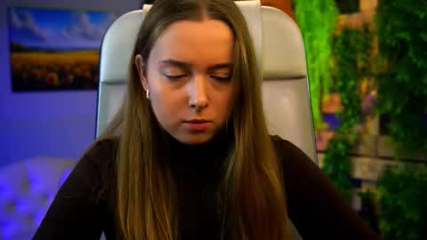 Snapshot of jennifergraces chatting on 02-05-26, 11:48 Jennifer online show from 02-05-26, 11:48