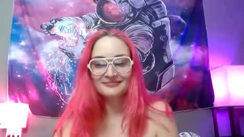 Jennifer Gwen online show from 06-23-26, 04:10