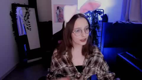 jenniferkiim online show from 11-11-25, 11:43