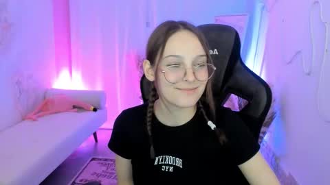 jenniferkiim online show from 01-05-26, 05:27