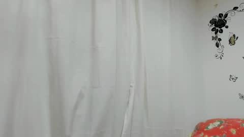Snapshot of jenniferloveyou chatting on 01-24-25, 04:17 jenniferloveyou online show from 01-24-25, 04:17