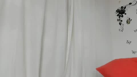Snapshot of jenniferloveyou chatting on 03-06-25, 08:37 jenniferloveyou online show from 03-06-25, 08:37