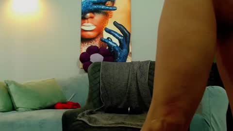 Snapshot of jenniferreys chatting on 11-26-25, 06:47 jenniferreys online show from 11-26-25, 06:47