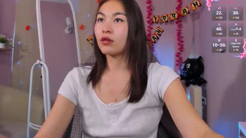 Jenni online show from 10-21-25, 01:56