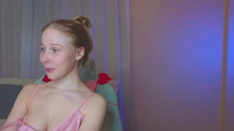 Snapshot of jenny_angelok chatting on 02-21-25, 10:17 Next broadcast on December 05 subject to change online show from 02-21-25, 10:17