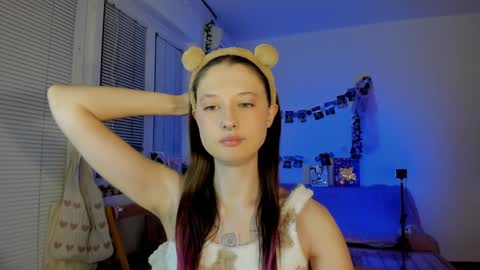 Snapshot of jenny_cox_love chatting on 12-30-24, 07:11 Jennifer Jenny Darling online show from 12-30-24, 07:11