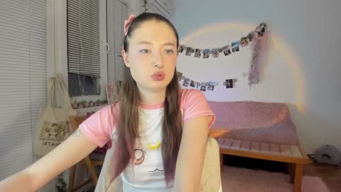 Snapshot of jenny_cox_love chatting on 01-17-25, 07:16 Jennifer Jenny Darling online show from 01-17-25, 07:16