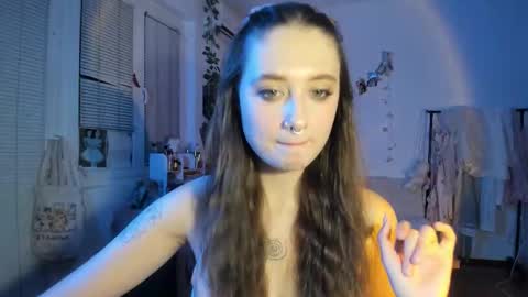 Snapshot of jenny_cox_love chatting on 10-04-25, 06:28 Jennifer Jenny Darling online show from 10-04-25, 06:28