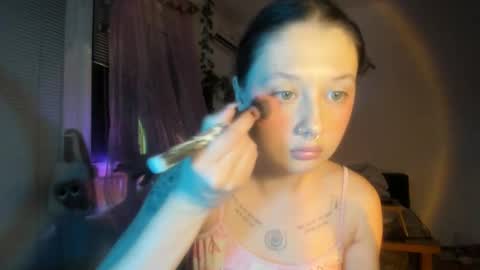 Jennifer Jenny Darling   online show from 03-19-26, 08:02