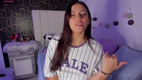 Snapshot of jenny_ford_181 chatting on 01-12-25, 02:45 andrea online show from 01-12-25, 02:45