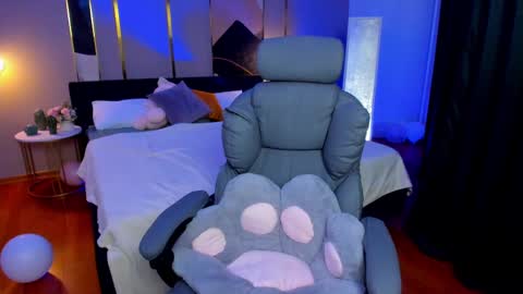 Jennt online show from 02-10-25, 07:04