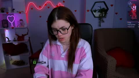 Jenny online show from 04-21-26, 01:42