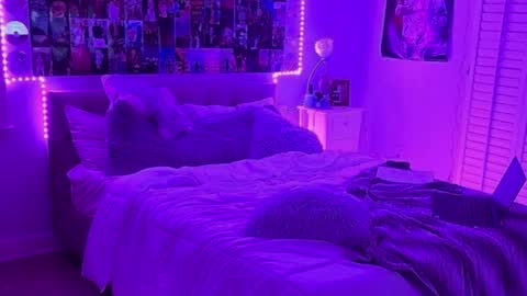 jenny_rosexx online show from 10-14-25, 11:33