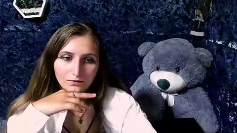 Snapshot of jenny_smille_ chatting on 07-17-26, 05:36 jenny_smille_ online show from 07-17-26, 05:36