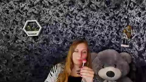 Snapshot of jenny_smille_ chatting on 07-20-26, 08:06 jenny_smille_ online show from 07-20-26, 08:06