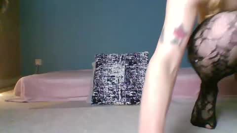 Snapshot of jenny_twinkle chatting on 01-23-25, 02:17 Jenny Star online show from 01-23-25, 02:17