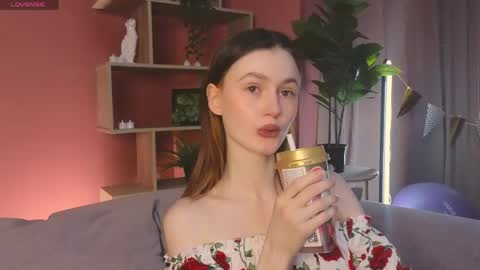 jennyfer_me online show from 05-10-26, 12:32