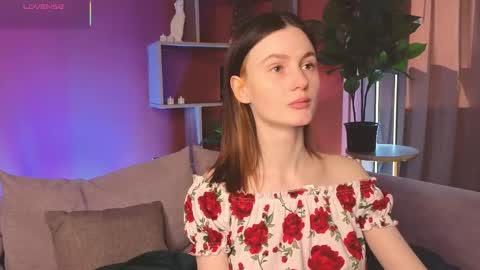 jennyfer_me online show from 05-17-26, 12:45