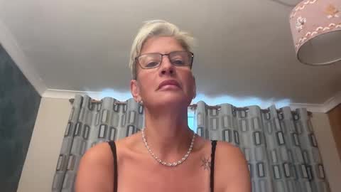 JennyHazel online show from 09-20-25, 03:13