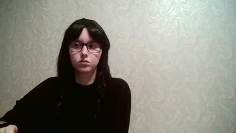 JennyOlset online show from 12-22-25, 10:56