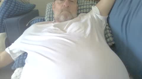 jens19651 online show from 04-18-26, 06:39